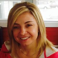 Julia Mckinley Photo 18