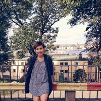 Julie Blume Photo 16