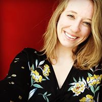 Elizabeth Marsh Photo 22