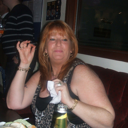 Tracey Bradley Photo 33