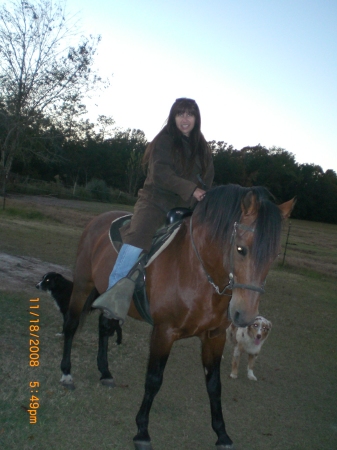 Ann Roberts Photo 30