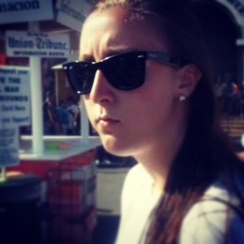Emily Johnson Photo 46