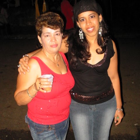 Angela Rodriguez Photo 44