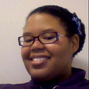 Sarah Heard Photo 40