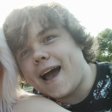 Aaron Weaver Photo 43