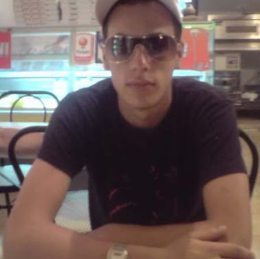 Thomas Strange Photo 10