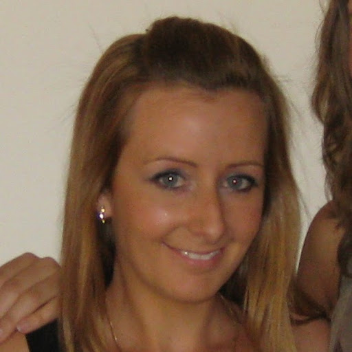 Jessica Higgins Photo 16