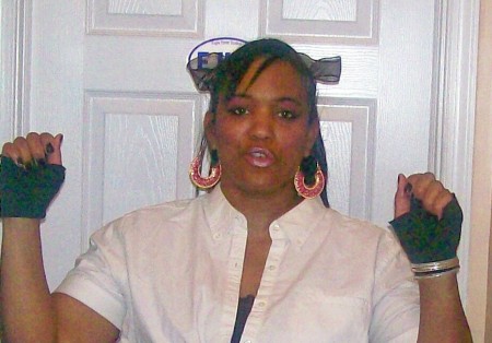 Monique Sanders Photo 28