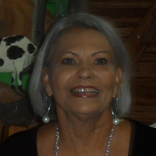 Agnes Martinez Photo 29