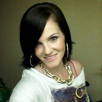 Kristina Hickman Photo 26