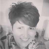 Christine Strong Photo 21