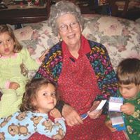 Marilyn Kyle Photo 17