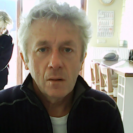 Daniel Mertens Photo 11