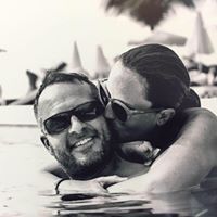 Albert Tracy Photo 15