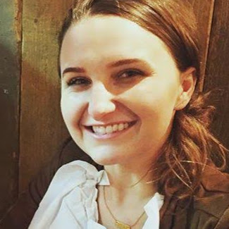 Elizabeth Stephens Photo 13