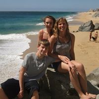 Laura Upton Photo 12