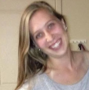 Elizabeth Gruber Photo 29