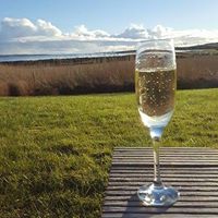 Linda Macleod Photo 28