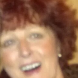 Christine Dawson Photo 28