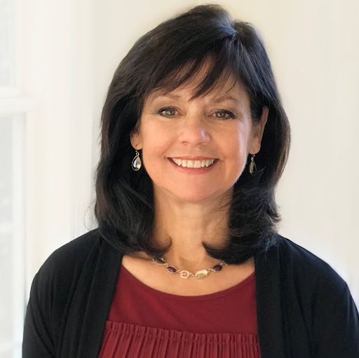 Theresa Ellis Photo 14