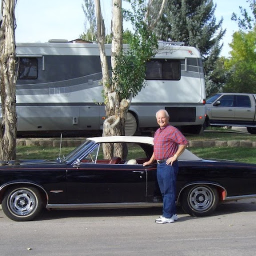 Lyle Erickson Photo 6