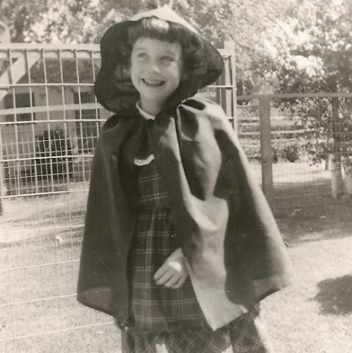 Kathleen Mckinney Photo 32