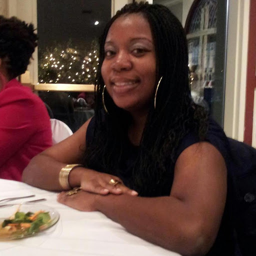 Kimberly Holmes Photo 22