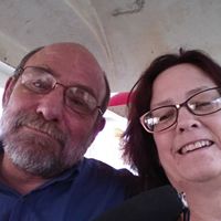 Vicki Campbell Photo 20