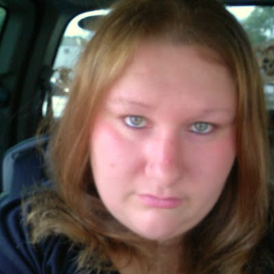 April Jeffries Photo 23