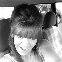 Julie Needham Photo 17