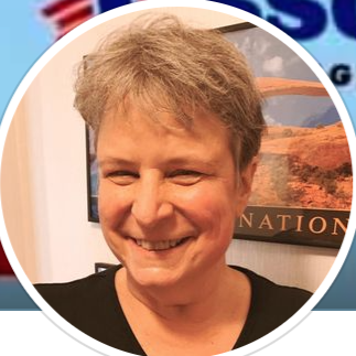 Paula Watson Photo 36