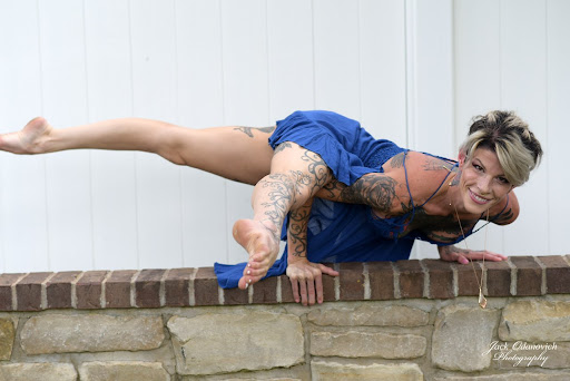 Angela Herbst Photo 15