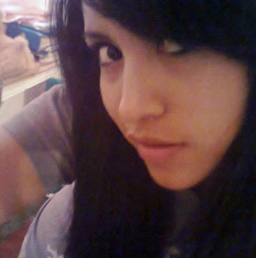 Isabel Gil Photo 37
