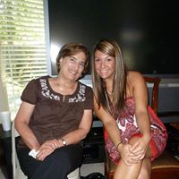 Shelley Sharp Photo 16