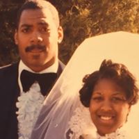 Lorraine Collins Photo 20