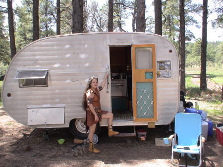 Christina Sutton Photo 9
