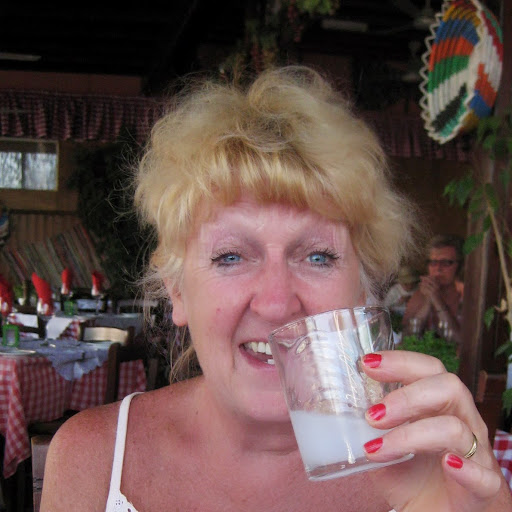 Jeanette Thompson Photo 7