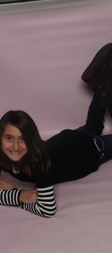 Tracie Robbins Photo 19