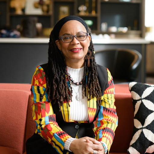 Anita Russell Photo 46