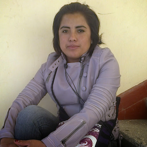 Eva Nieves Photo 16