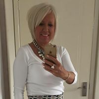 Julie Bullock Photo 13