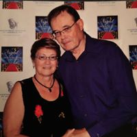 Julie Wahl Photo 6