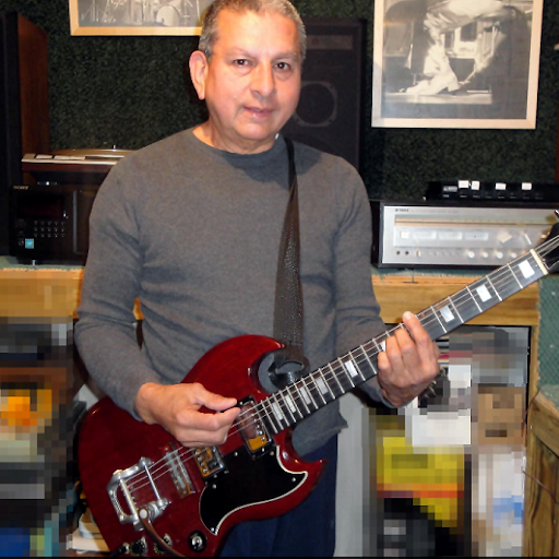 Ralph Cervantes Photo 29