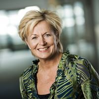 Annette Richter Photo 8