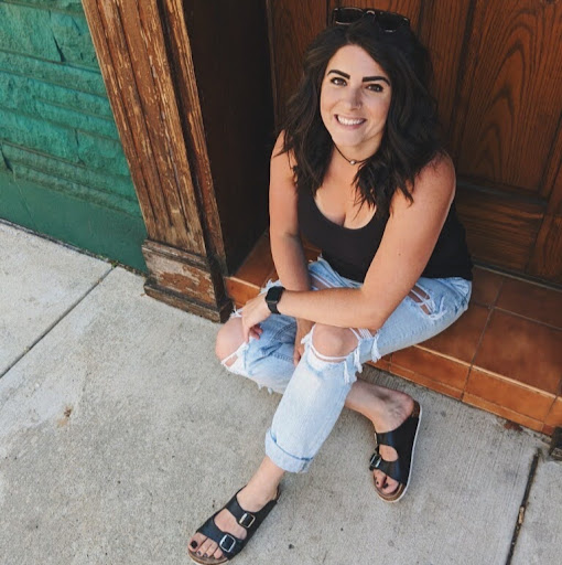 Kristen Mccarty Photo 17