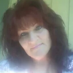 Connie Larson Photo 9