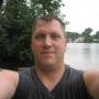 Robert Damron Photo 15