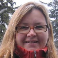 Julie Hylton Photo 29