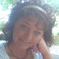 Tina Travis Photo 8