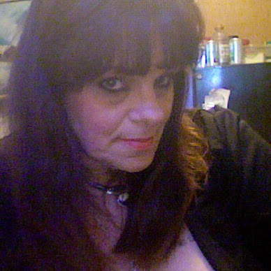 Michele James Photo 37